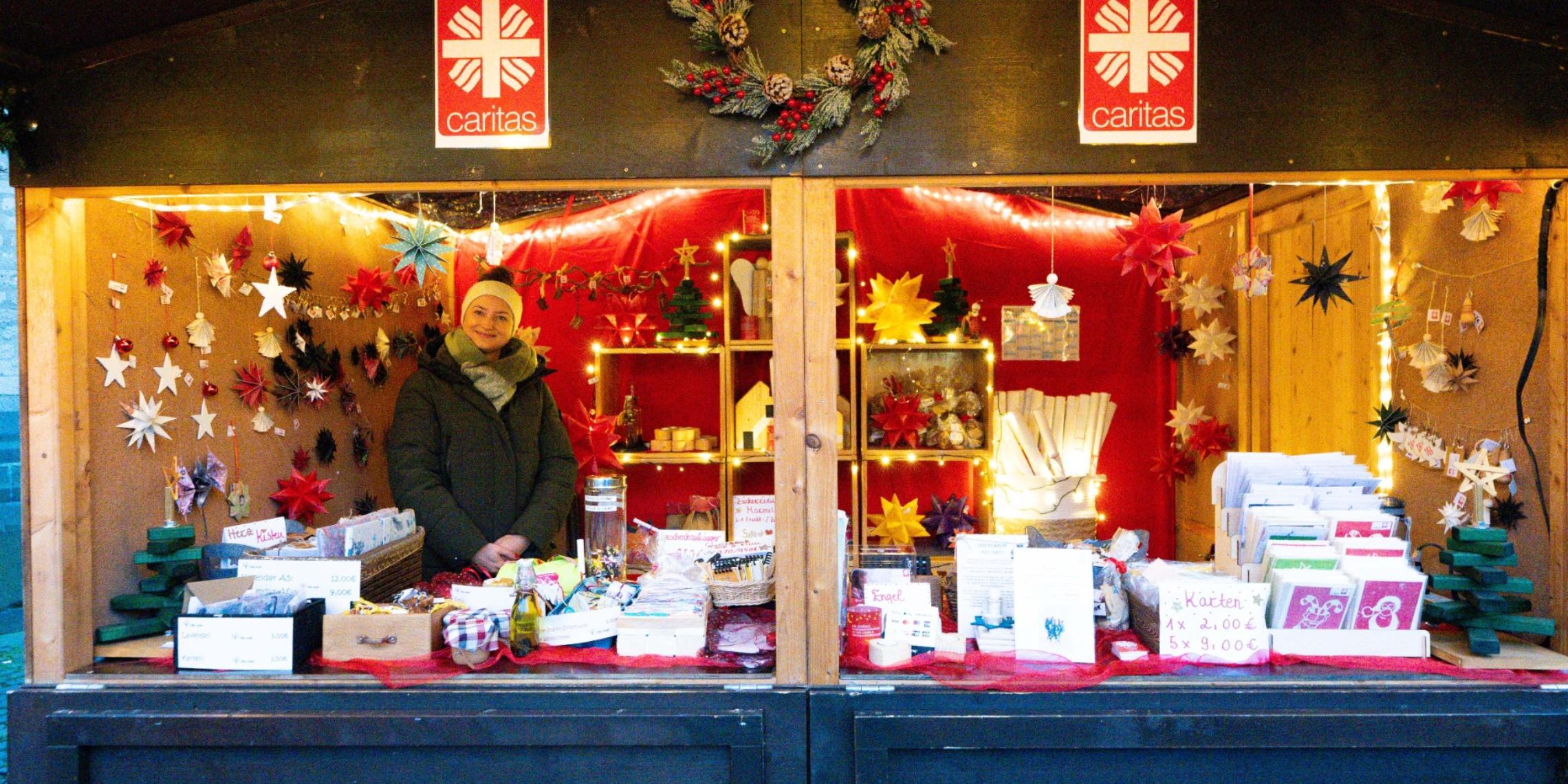 Caritas Weihnachtsmarktstand
