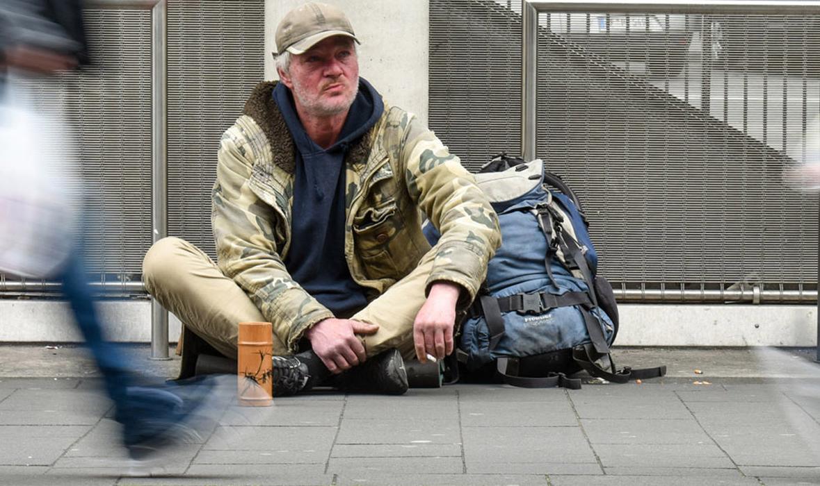 Hilfe für obdachlose Menschen