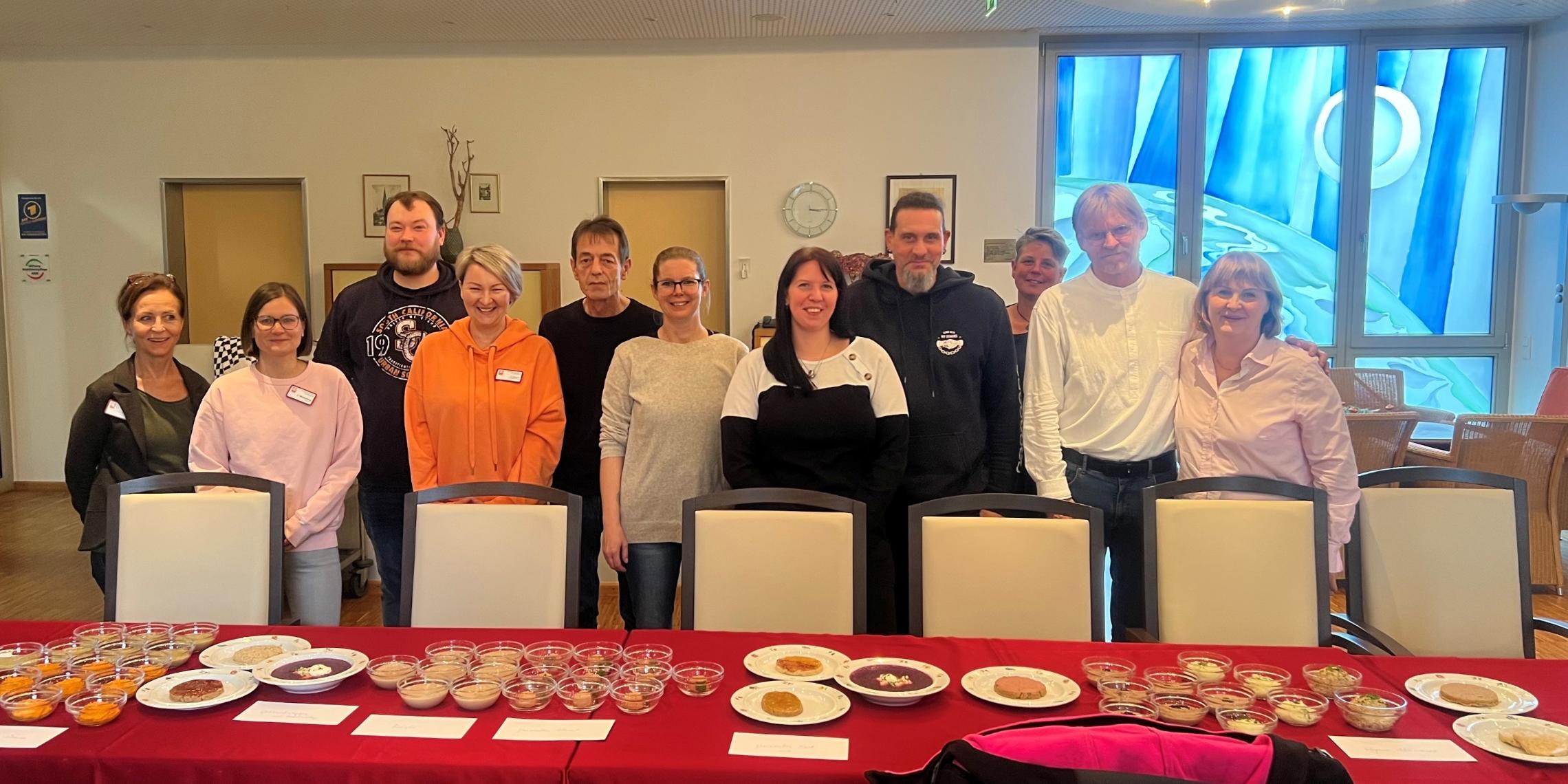 Köche und Köchinnen der caritas Altenheime in Bonn