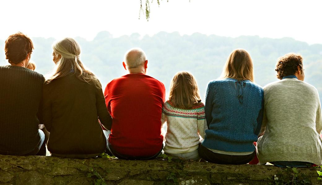 Familien, Kinder und Jugendliche
