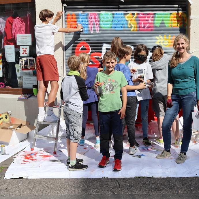 Nicola Köchel und ihre Graffiti-Kids